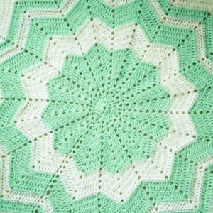 crochet sunburst blanket green
